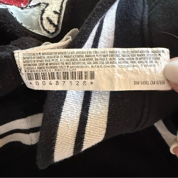 Peanuts “Joe Cool” Black Crewneck Sweater with Snoopy Design - Picture 9 of 9